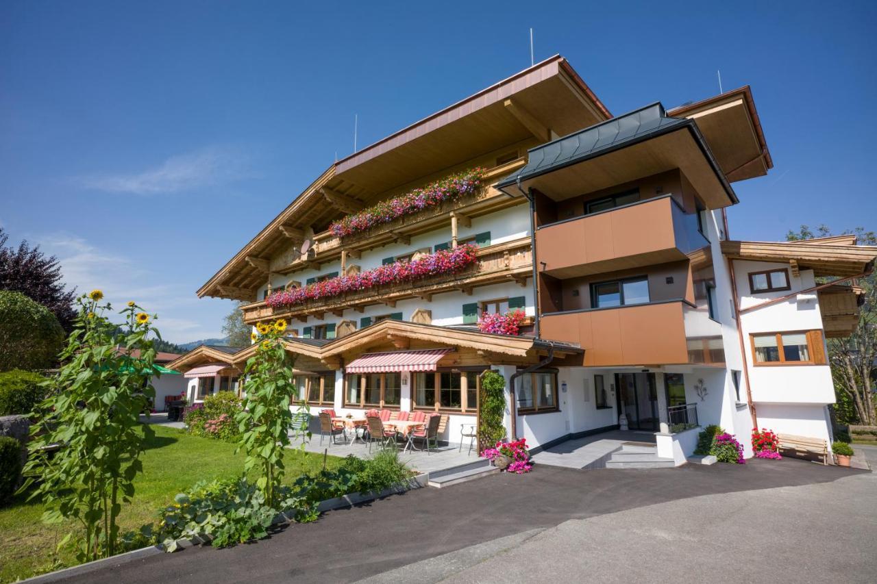 Fruehstueckspension Tannenhof Kirchberg in Tirol Buitenkant foto