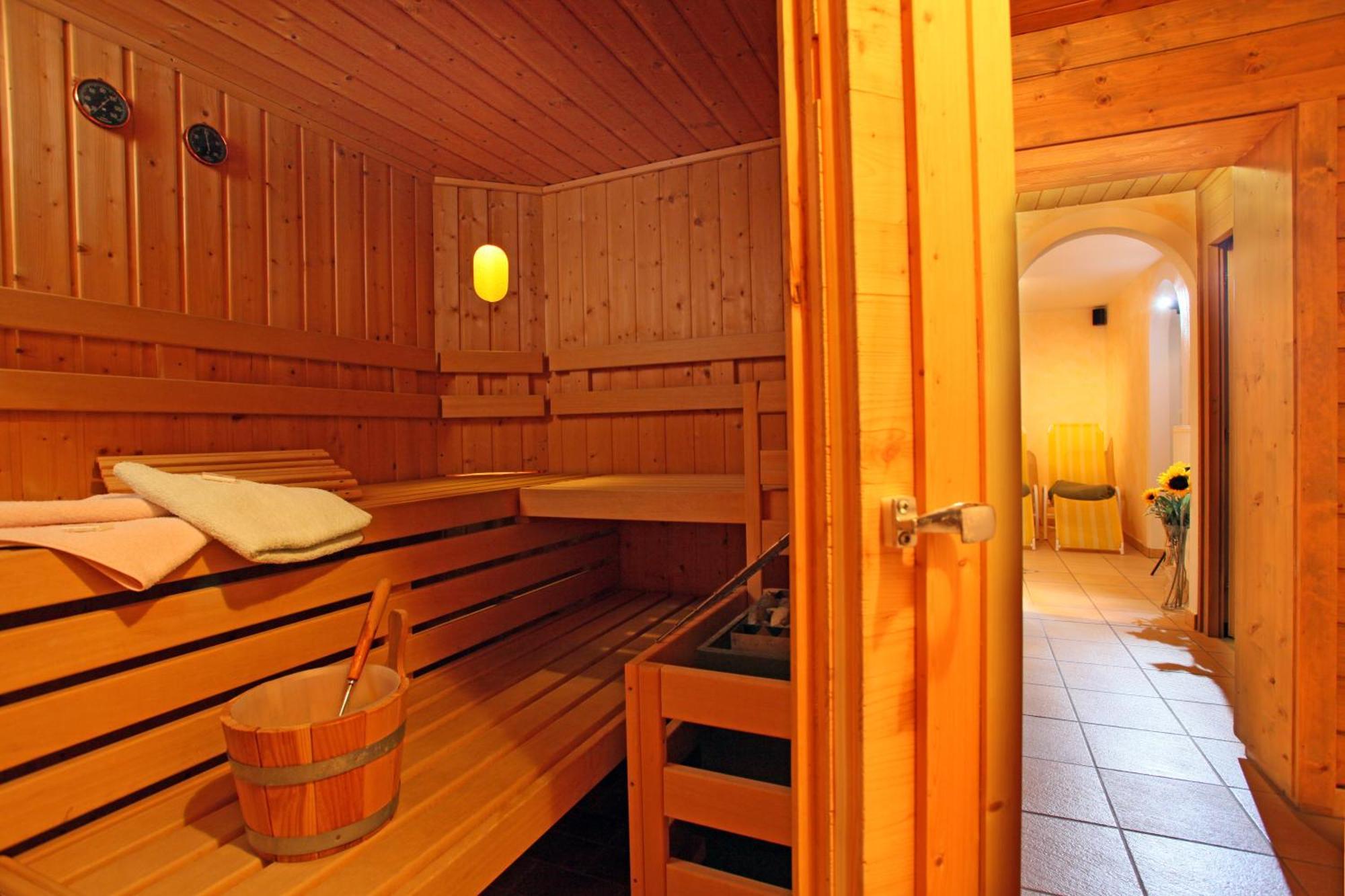 Fruehstueckspension Tannenhof Kirchberg in Tirol Buitenkant foto