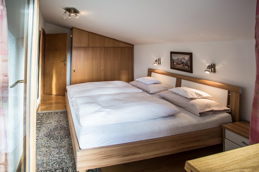 Fruehstueckspension Tannenhof Kirchberg in Tirol Buitenkant foto